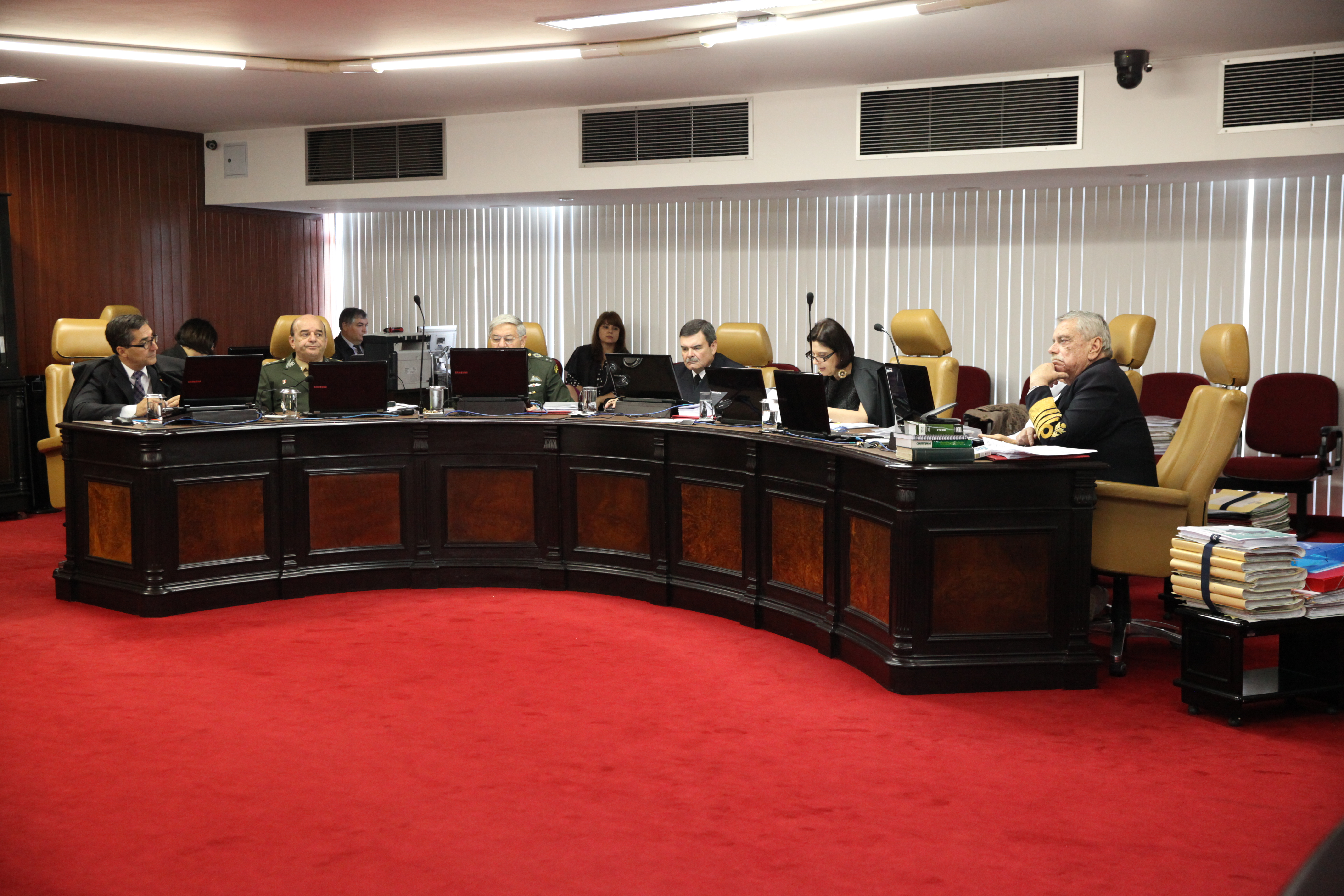 Superior Tribunal Militar retoma julgamentos nesta quinta-feira